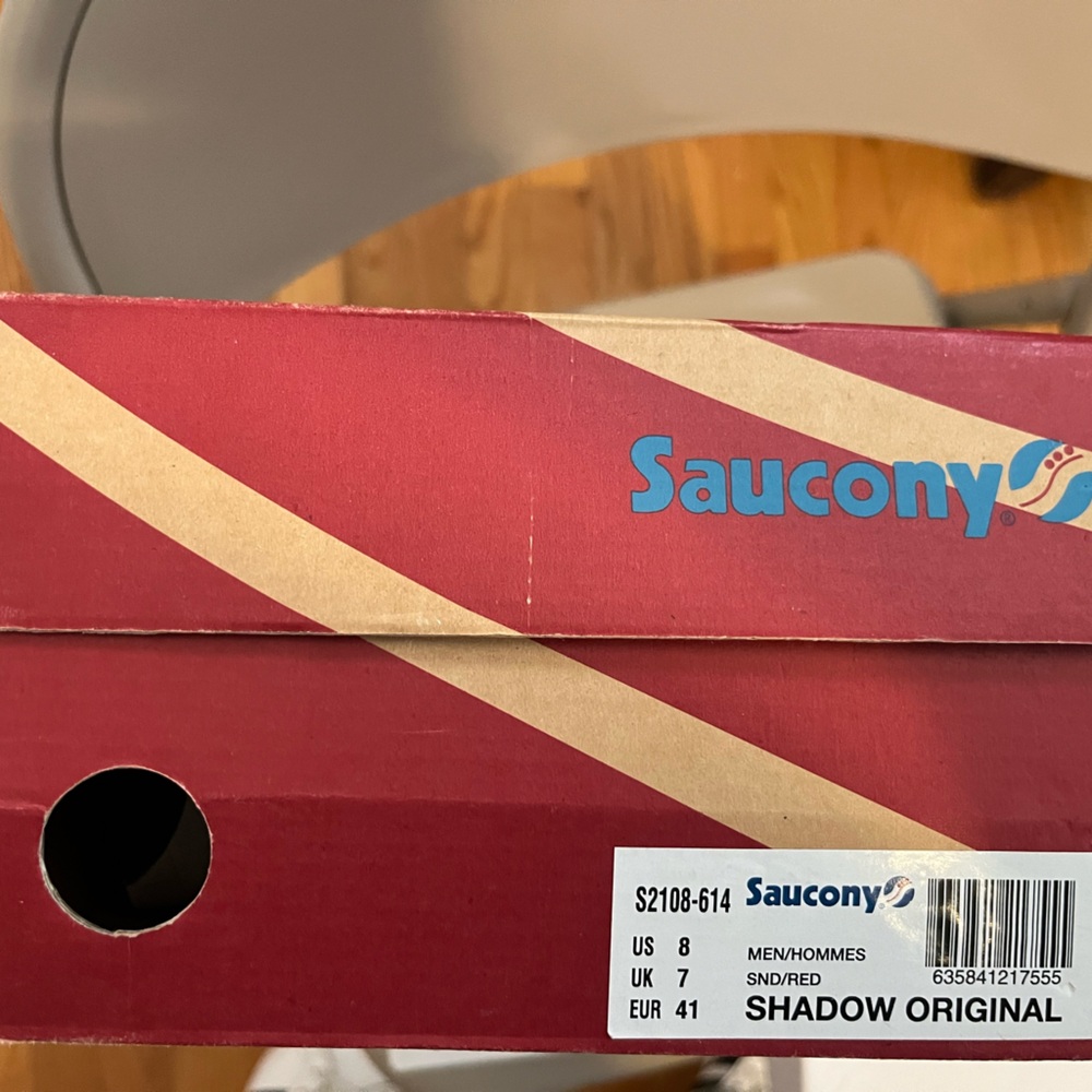 Saucony Shadow Original in Red and Cream